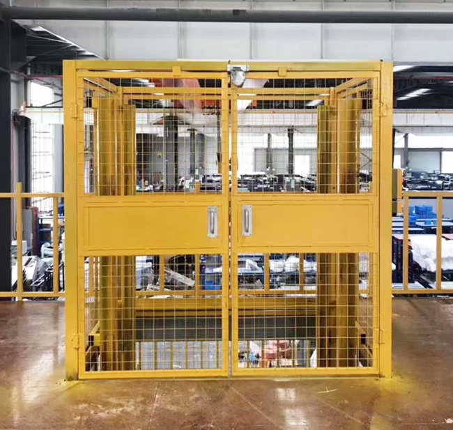 益阳智能导轨式升降机亮相